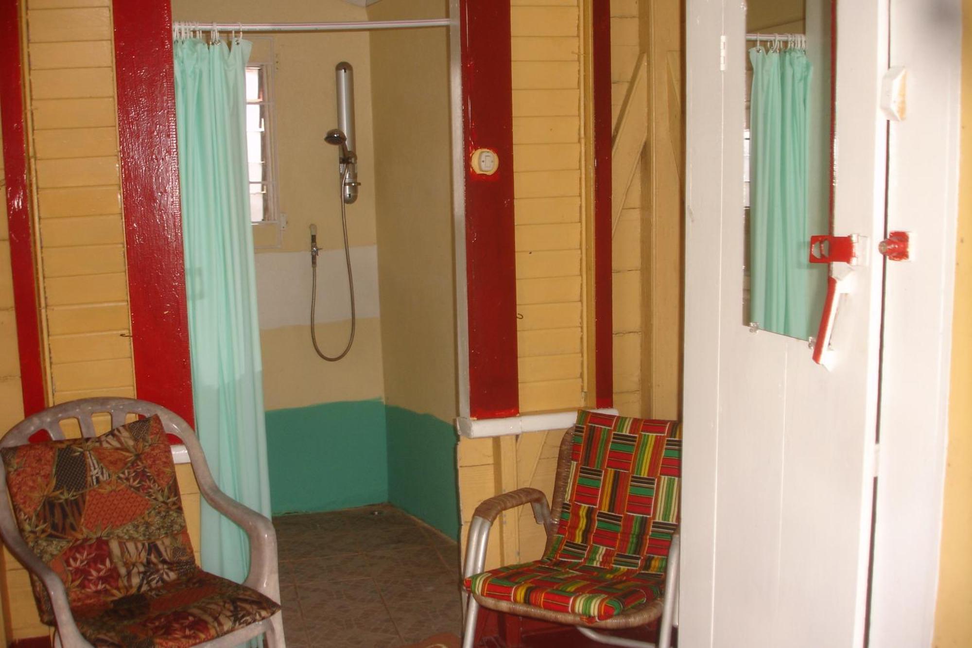 Finjam Cottage Port Antonio Quarto foto