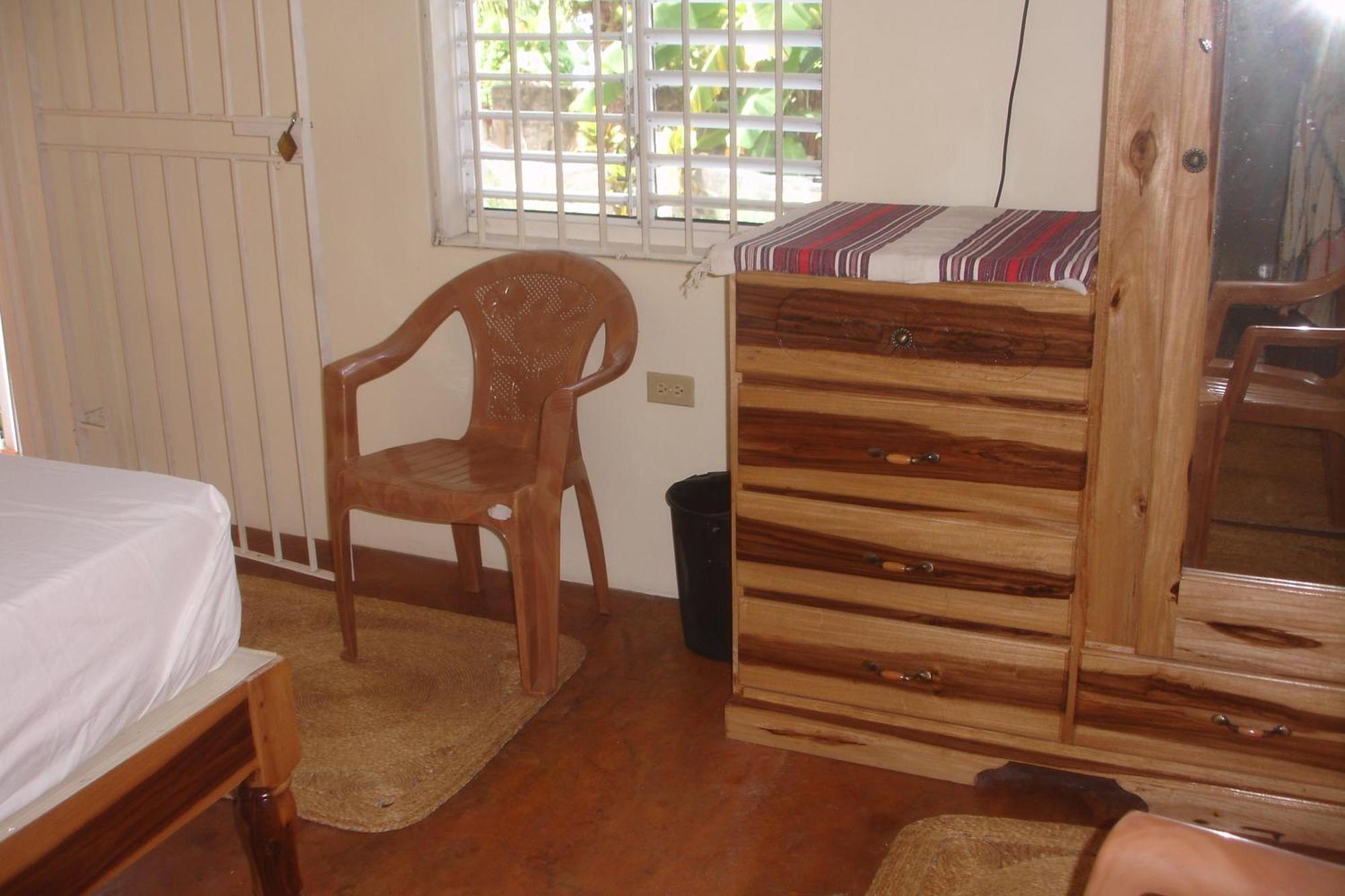 Finjam Cottage Port Antonio Quarto foto
